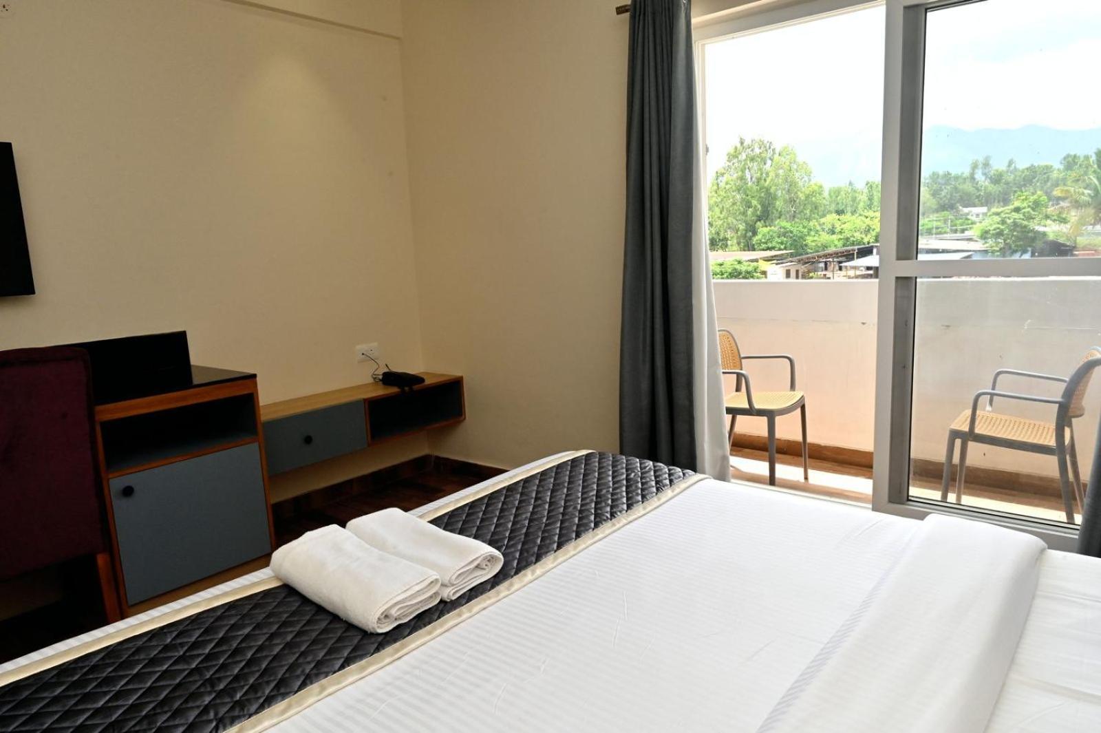 Hometown Sharu'S Inn A Luxury Hotel Chikmagalūr Exteriér fotografie