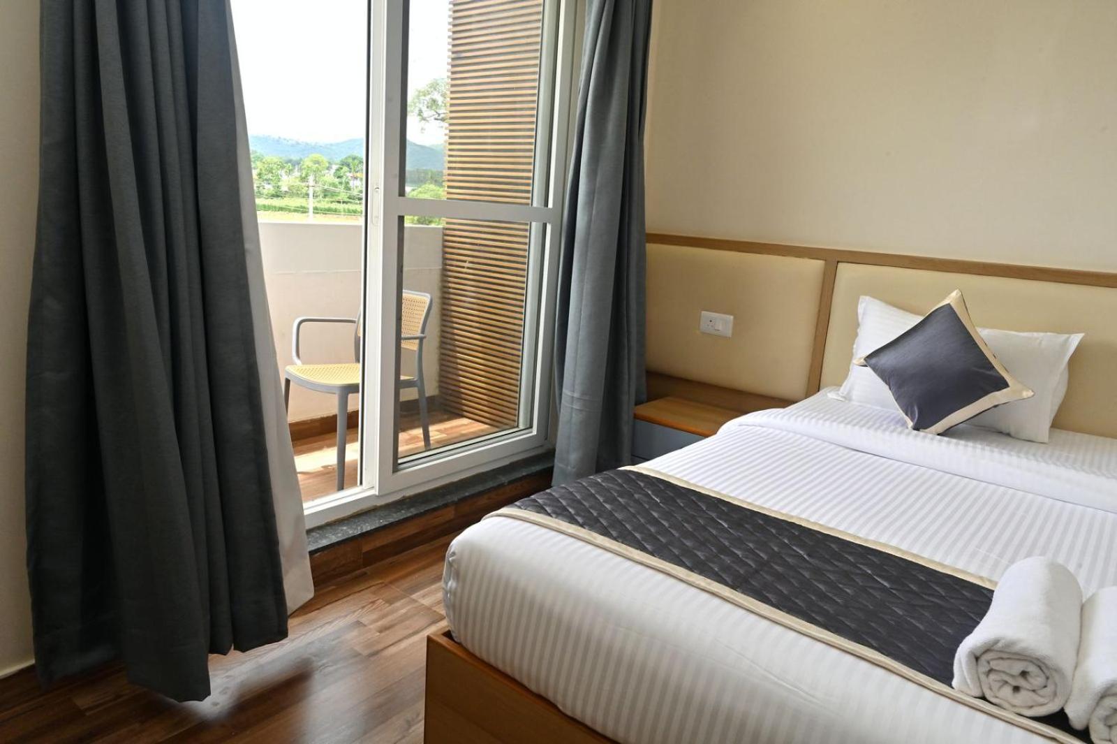 Hometown Sharu'S Inn A Luxury Hotel Chikmagalūr Exteriér fotografie